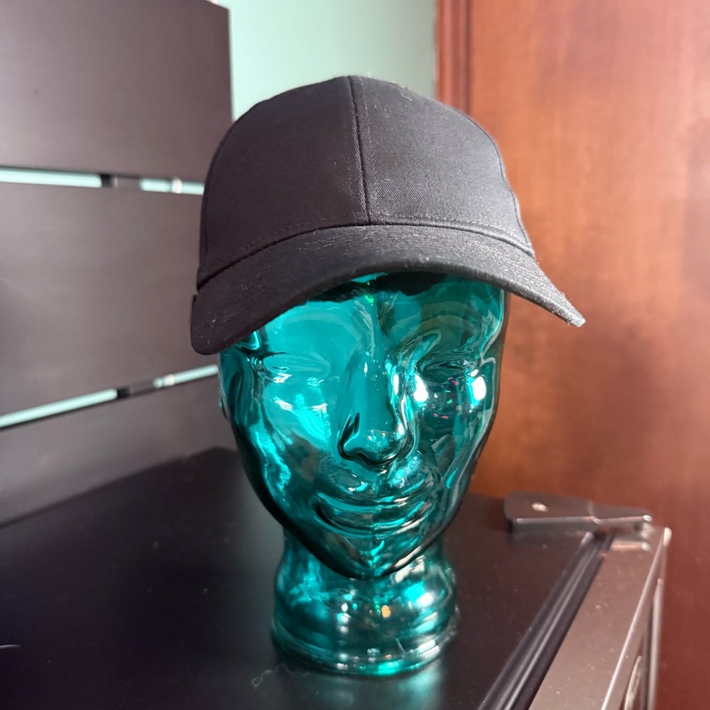 H&M Dark Cap